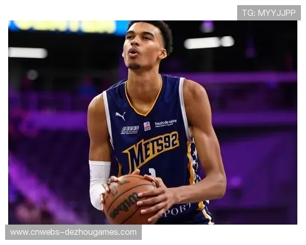 文班亚马伤病管理策略曝光，马刺医疗团队采用新康复方案